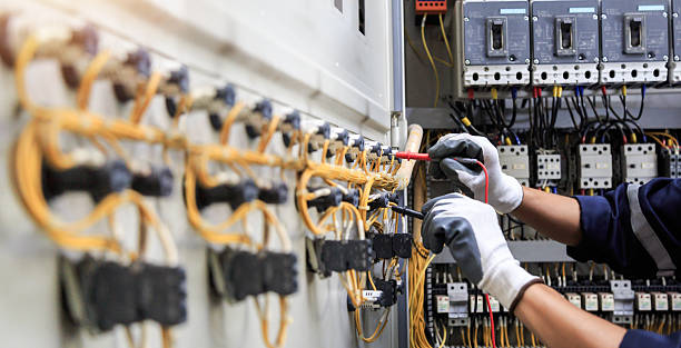 Professional Electrician technician working in Sparks, GA
